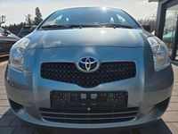 Gebraucht Toyota Yaris Cool 87 PS (63 kW) 2007 Silber Kleinwagen