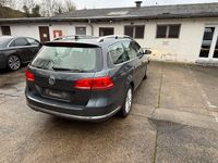 Gebraucht VW Passat Highline 160 PS (117 kW) 2011 Grau Kombi