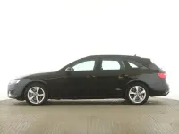 Używany Audi A4 Advanced 136 KM (100 kW) 2023 Czarny Kombi