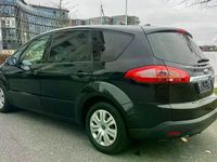 Gebraucht Ford S-MAX Trend 140 PS (102 kW) 2014 Pantherschwarz metallic Van / Kleinbus