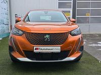 Gebraucht Peugeot e-2008 Active 100 kW (136 PS) 2021 Orange SUV