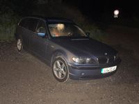 Gebraucht BMW 318 143 PS (105 kW) 2005 Blau Kombi
