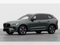 Neu Volvo XC60 Plus 455 PS (334 kW) 2026 Grün (forest lake / metallic) SUV