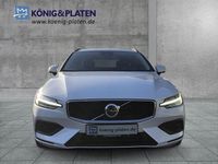 Gebraucht Volvo V60 Core 197 PS (144 kW) 2022 Weiß Kombi