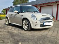 Gebraucht Mini John Cooper Works 237 PS (174 kW) 2004 Weiß Kleinwagen