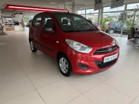 Gebraucht Hyundai i10 Edition 69 PS (50 kW) 2013 Rot Kleinwagen
