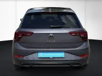 Gebraucht VW Polo Active 95 PS (69 kW) 2022 Rauchgrau metallic Kleinwagen