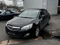 Gebraucht Opel Astra 100 PS (73 kW) 2011 Kleinwagen
