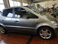 Gebraucht Mercedes A140 Elegance 82 PS (60 kW) 2004 Silber Van / Kleinbus