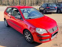 Gebraucht VW Polo 54 PS (39 kW) 2006 Rot Kleinwagen