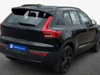 Gebraucht Volvo XC40 Plus 163 PS (119 kW) 2025 Onyx schwarzmetallic SUV