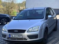 Occasion Ford Focus Trend 101 ch (74 kW) 2006 Argent Berline