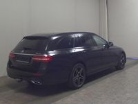 Gebraucht Mercedes E300 AMG line 306 PS (225 kW) 2022 Schwarz Kombi
