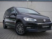 Neu VW Touran 150 PS (110 kW) 2026 Grenadillschwarz metallic Van / Kleinbus