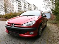 Gebraucht Peugeot 206 109 PS (80 kW) 2002 Rot Kleinwagen