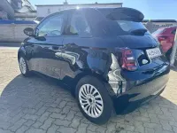 Gebraucht Fiat 500e Basis 86 kW (118 PS) 2023 Schwarz Limousine
