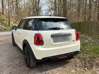 Usado Mini Cooper 102 HP (75 kW) 2018 Bege Citadino