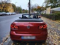 Gebraucht VW Golf Cabriolet 120 PS (88 kW) 2012 Rot Cabrio