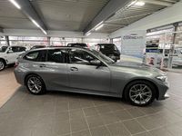 Gebraucht BMW 318 Sport Line 150 PS (110 kW) 2022 Skyscraper grau Kombi
