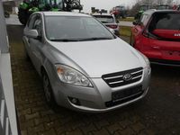 Gebraucht Kia Ceed 116 PS (85 kW) 2007 Silber Kleinwagen