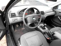 Gebraucht BMW 318 129 PS (94 kW) 2007 Black sapphire metallic Kombi