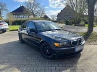 Gebraucht BMW 320 150 PS (110 kW) 2004 Schwarz Limousine