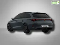 Neu Cupra Leon VZ 333 PS (244 kW) 2025 Fiord blau Kombi
