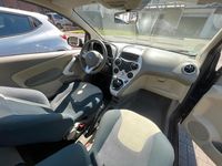 Second-hand Ford Ka 69 CP (50 kW) 2010 Negru Hatchback