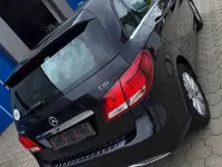 Gebraucht Mercedes B180 109 PS (80 kW) 2015 Violett Kleinwagen