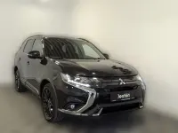 Gebraucht Mitsubishi Outlander Active 150 PS (110 kW) 2019 Schwarz metallic SUV