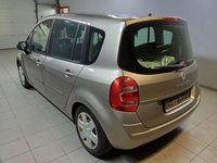 Gebraucht Renault Modus Dynamique 101 PS (74 kW) 2008 Stone Van / Kleinbus