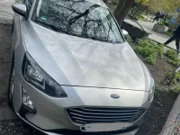 Używany Ford Focus 101 KM (74 kW) 2022 Srebrny Sedan/Limuzyna