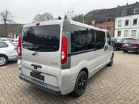 gebraucht Renault Trafic 2.5 dCi L2+8 SITZE+KLIMA+6 GANG+PDC+SHZ+TÜV:NEU