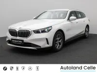 Gebraucht BMW 520 Sport Line 197 PS (144 kW) 2024 Alpinweiss uni300schwarz Limousine