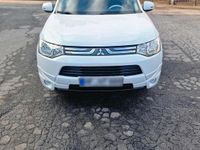 Gebraucht Mitsubishi Outlander 150 PS (110 kW) 2013 Weiß SUV