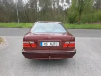 Gebraucht Mercedes E240 170 PS (125 kW) 2001 Limousine
