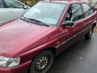 Gebraucht Ford Escort 90 PS (66 kW) 1997 Rot Limousine