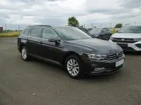 Gebraucht VW Passat Business 150 PS (110 kW) 2023 Mangangrau Kombi