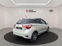 Gebraucht Toyota Yaris Connect Style 111 PS (81 kW) 2020 Platinsilber metallic Limousine
