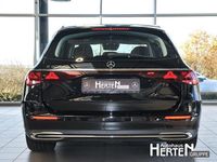 Gebraucht Mercedes E300 Avantgarde 204 PS (150 kW) 2025 lack obsidianschwarz Kombi