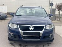 Gebraucht VW Passat 140 PS (102 kW) 2006 Blau Kombi