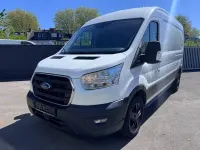 Używany Ford Transit Trend 131 KM (96 kW) 2022 Biały Sedan/Limuzyna
