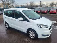 Gebraucht Ford Tourneo Courier Trend 101 PS (74 kW) 2017 Weiß Van / Kleinbus