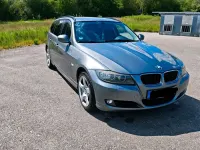 Gebraucht BMW 318 143 PS (105 kW) 2011 Grau Kombi
