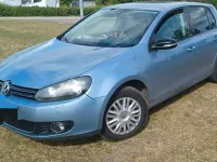 Gebraucht VW Golf VI Comfortline 105 PS (77 kW) 2011 Blau Kleinwagen