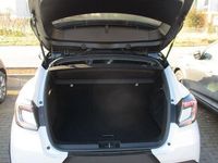 Gebraucht Renault Captur Techno 158 PS (116 kW) 2024 Weiß SUV