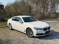 Gebraucht BMW 730 Executive 265 PS (194 kW) 2018 Weiß Limousine