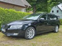 Gebraucht Volvo V70 Momentum 181 PS (133 kW) 2015 Schwarz Kombi