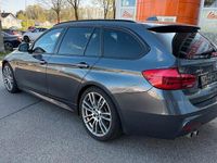 Gebraucht BMW 330 M Sport 258 PS (189 kW) 2016 Grau Limousine
