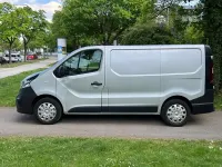 Gebraucht Opel Vivaro 121 PS (88 kW) 2018 Grau Van / Kleinbus